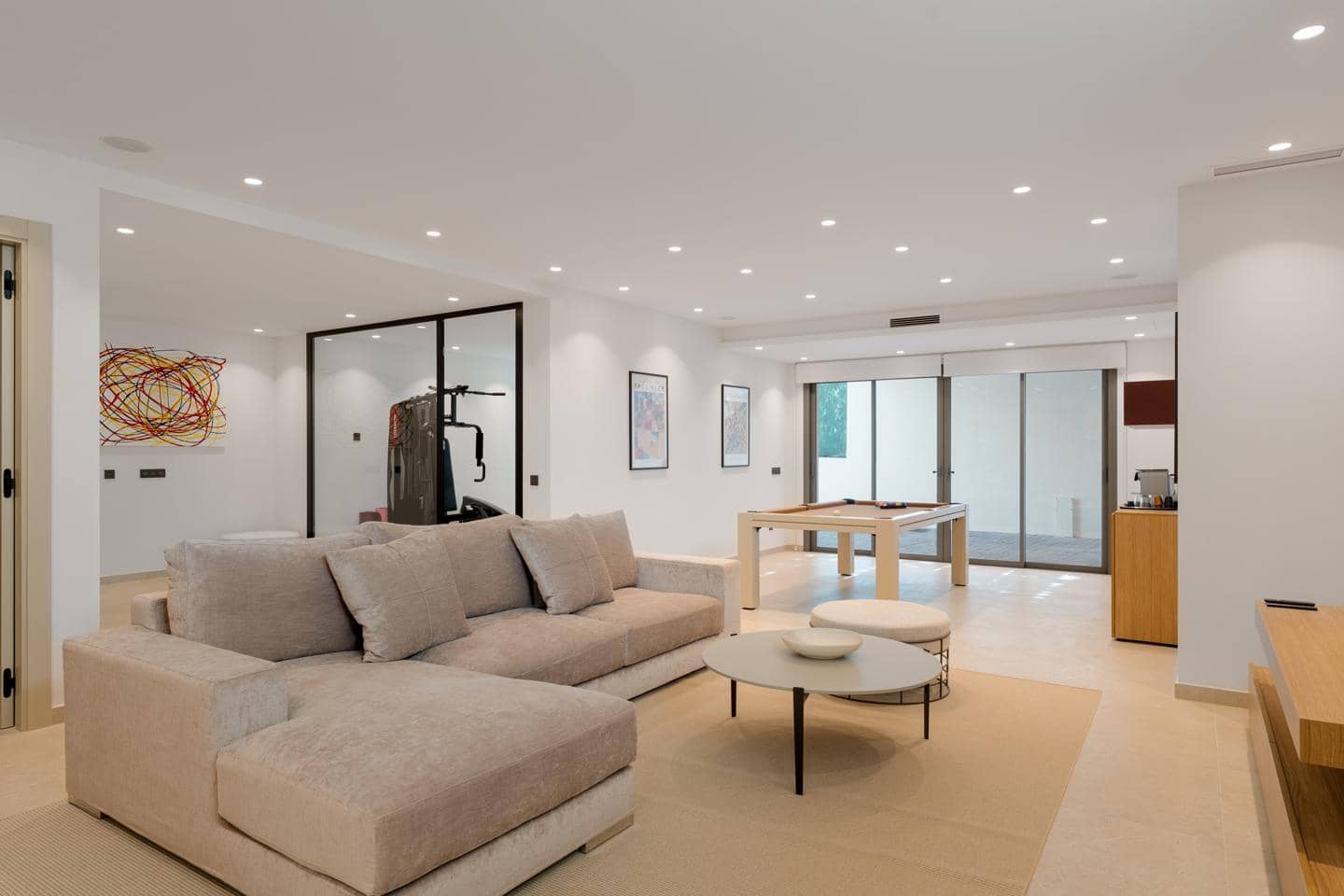 5 soverom Villa til salgs i Marbella med svømmebasseng garasje - € 4 950 000 (Ref: 9371539)