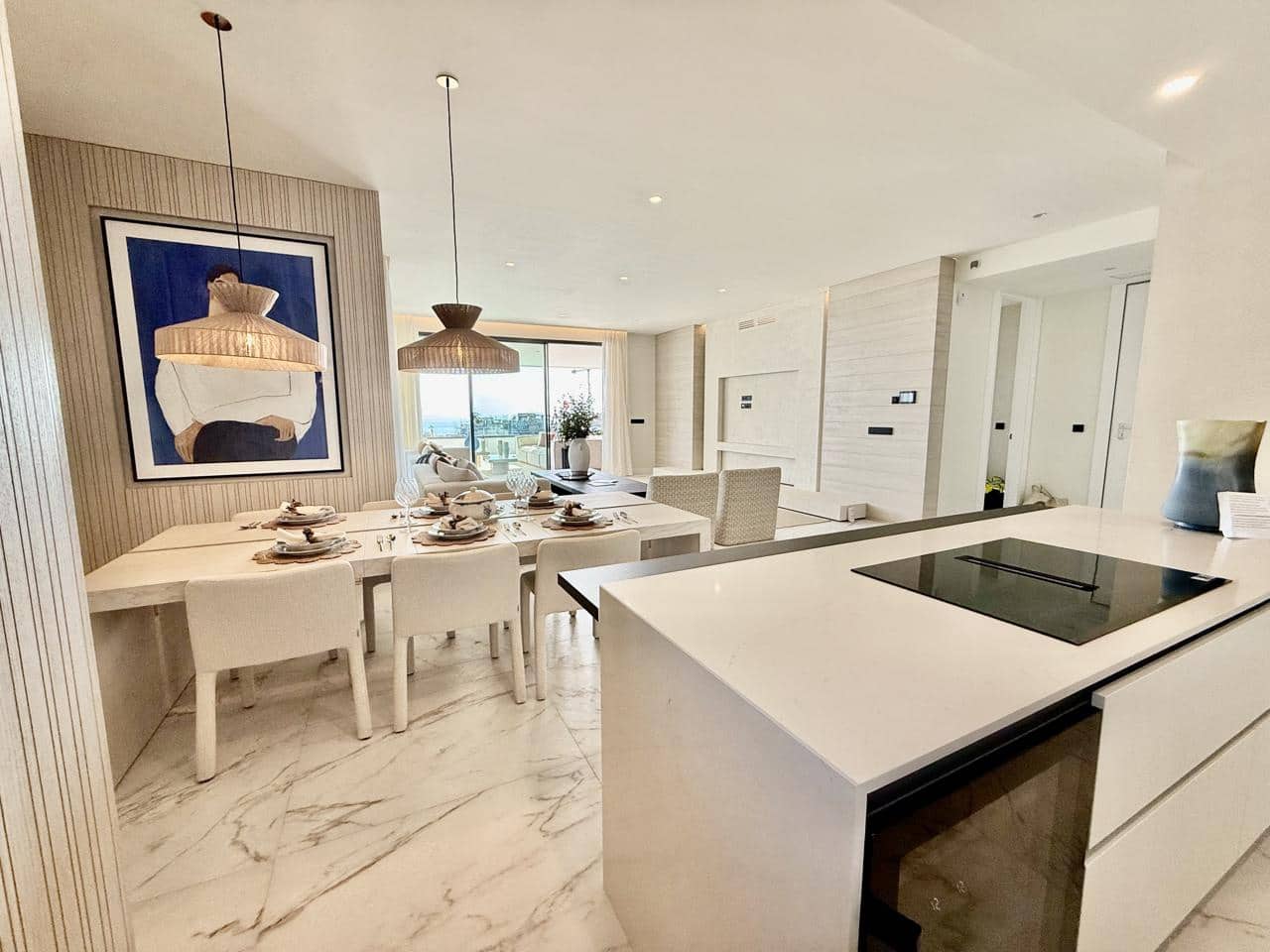 3 bedroom Flat for sale in Estepona with pool garage - € 1,409,000 (Ref: 9384973)