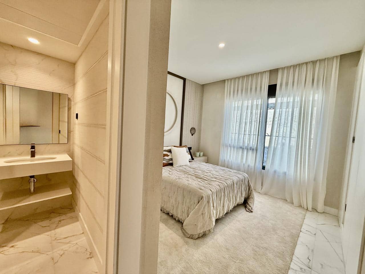 5 soverom Leilighet til salgs i Estepona med svømmebasseng garasje - € 1 679 000 (Ref: 9384974)