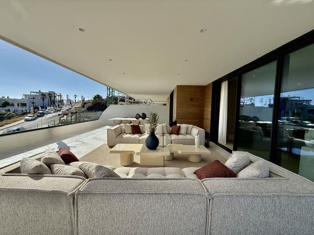 5 soveværelse Lejlighed til salg i La Concha - Resina Golf, Estepona med swimmingpool garage - € 1.679.000 (Ref: 9384974)