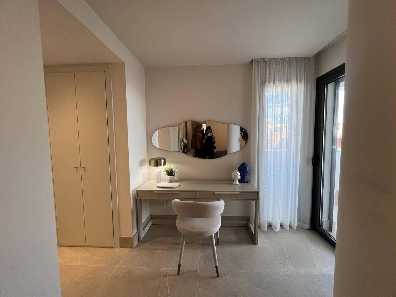 2 sovrum Lägenhet till salu i Benahavis med pool garage - 635 000 € (Ref: 9386683)