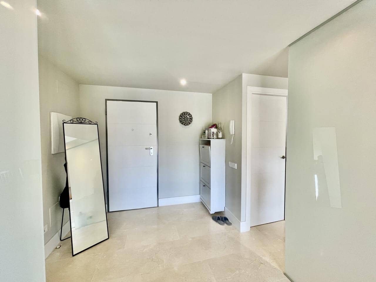 2 sovrum Lägenhet till salu i New Golden Mile med pool garage - 379 000 € (Ref: 9404554)