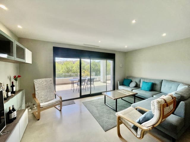 2 sovrum Lägenhet till salu i La Concha - Resina Golf, Estepona med pool garage - 379 000 € (Ref: 9404554)