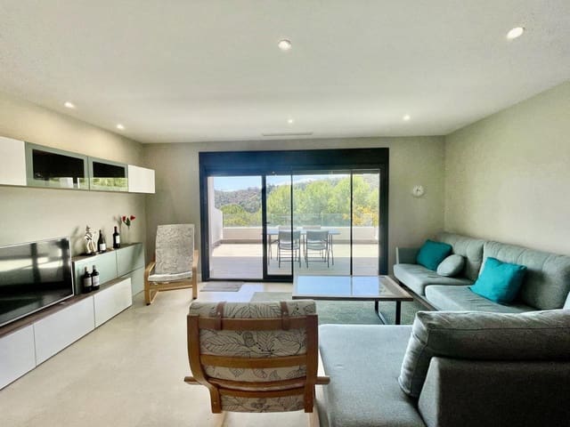 2 sovrum Lägenhet till salu i La Concha - Resina Golf, Estepona med pool garage - 379 000 € (Ref: 9404554)