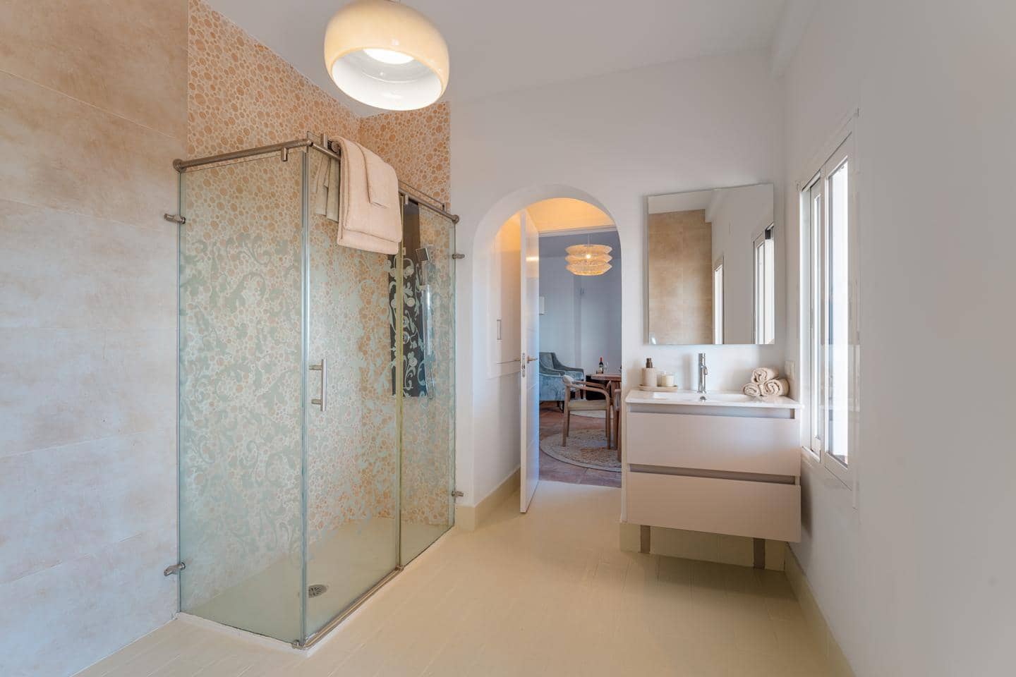 6 sovrum Villa till salu i Benahavis med pool garage - 3 295 000 € (Ref: 9408262)