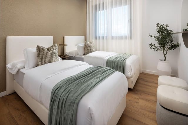 2 slaapkamer Flat te koop in Casares Pueblo, Casares met zwembad garage - € 536.500 (Ref: 9426565)