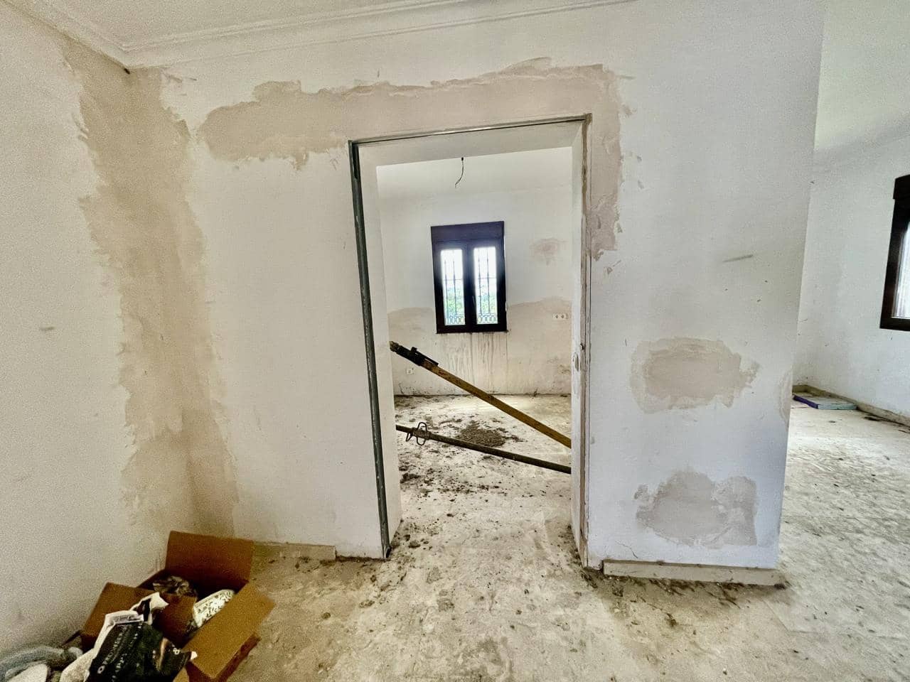 7 slaapkamer Finca/Landhuis te koop in San Enrique de Guadiaro met zwembad garage - € 875.000 (Ref: 9426738)