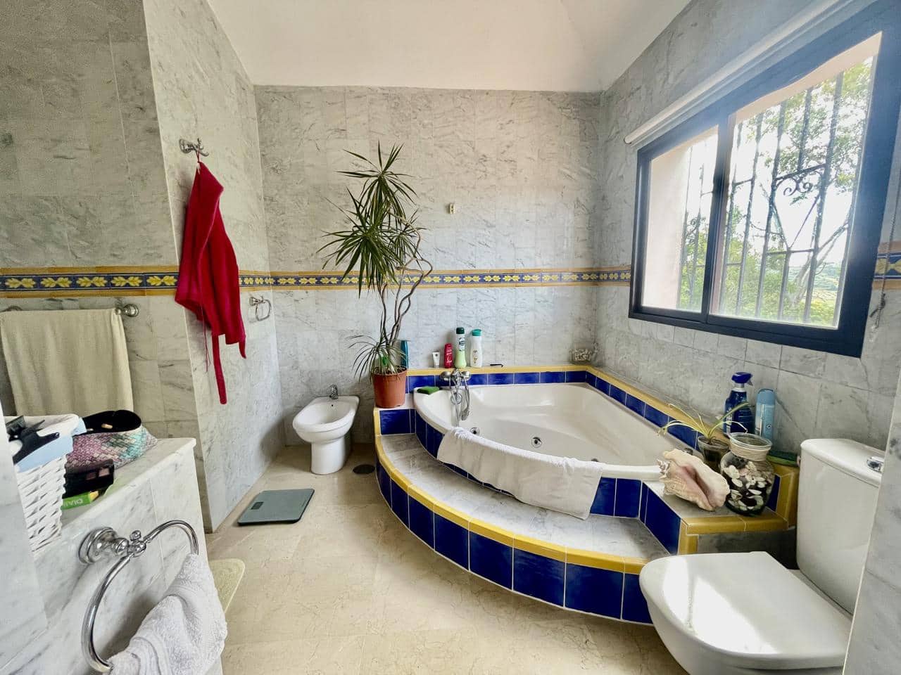 7 slaapkamer Finca/Landhuis te koop in San Enrique de Guadiaro met zwembad garage - € 875.000 (Ref: 9426738)