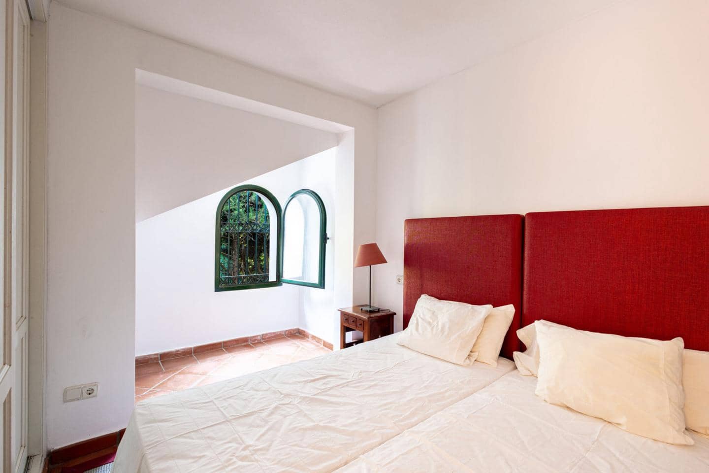 Chalet de 4 habitaciones en Saladillo-Benamara en venta con piscina garaje - 1.150.000 € (Ref: 9441666)