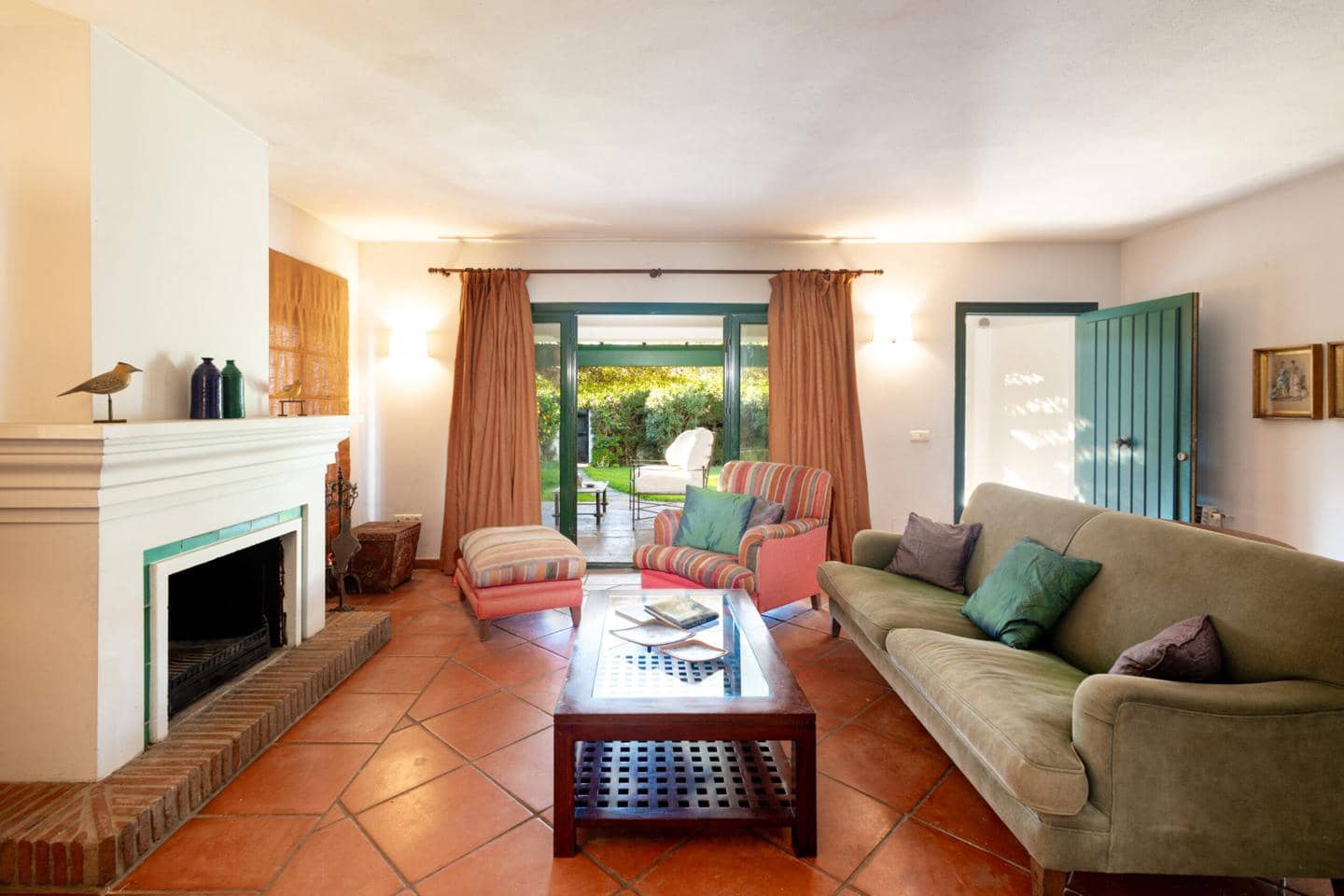 Chalet de 4 habitaciones en Saladillo-Benamara en venta con piscina garaje - 1.150.000 € (Ref: 9441666)