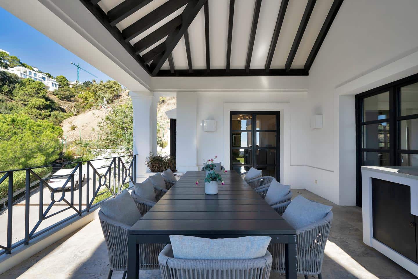 5 Zimmer Villa zu verkaufen in Benahavis mit Pool Garage - 4.950.000 € (Ref: 9451482)