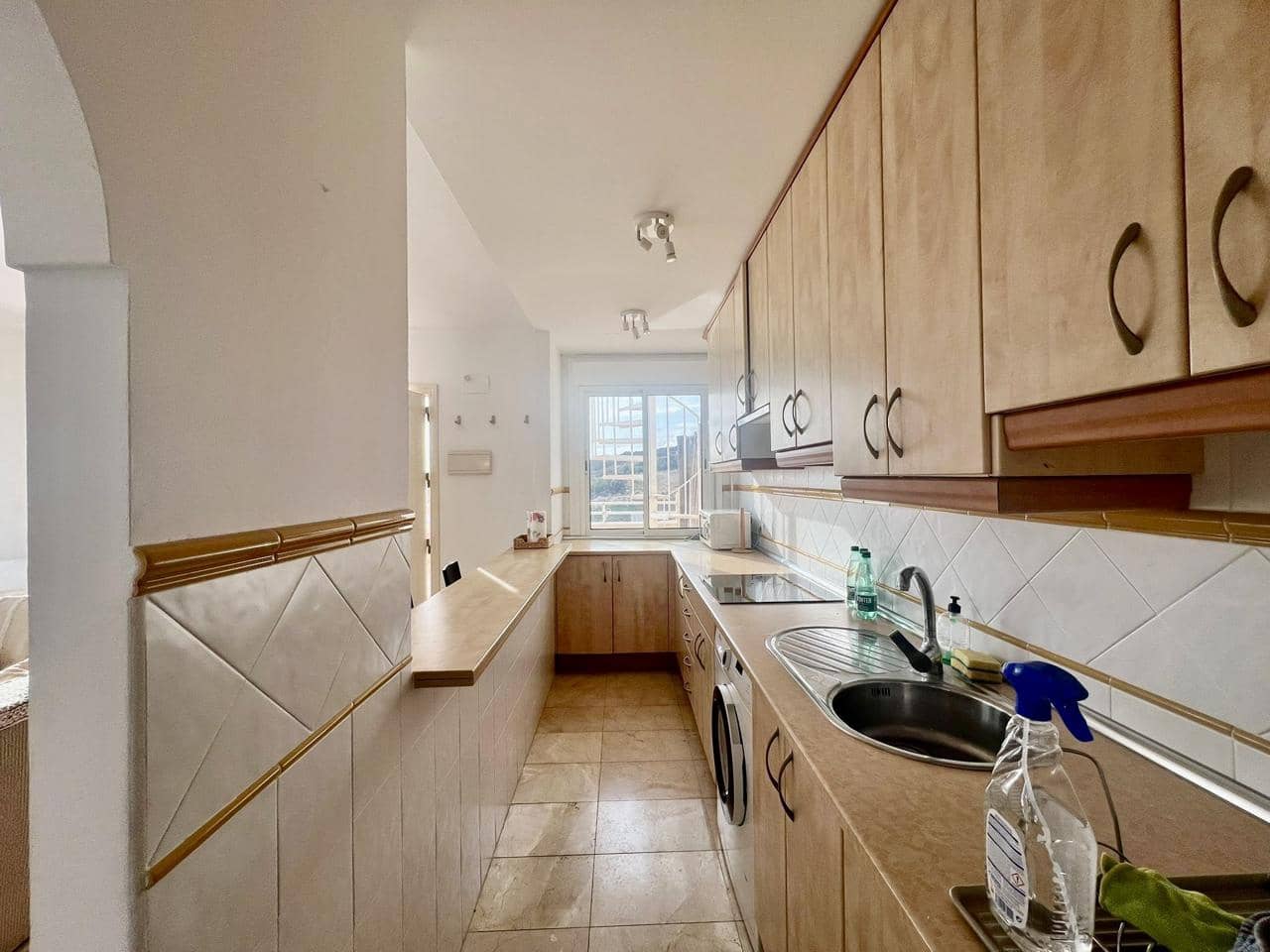 1 soverom Leilighet til salgs i Torreguadiaro med svømmebasseng garasje - € 246 000 (Ref: 9455709)