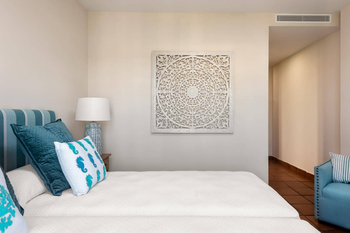 4 makuuhuone Huvila myytävänä paikassa Sotogrande mukana uima-altaan 
autotalli - 1 180 000 € (Ref: 9468984)