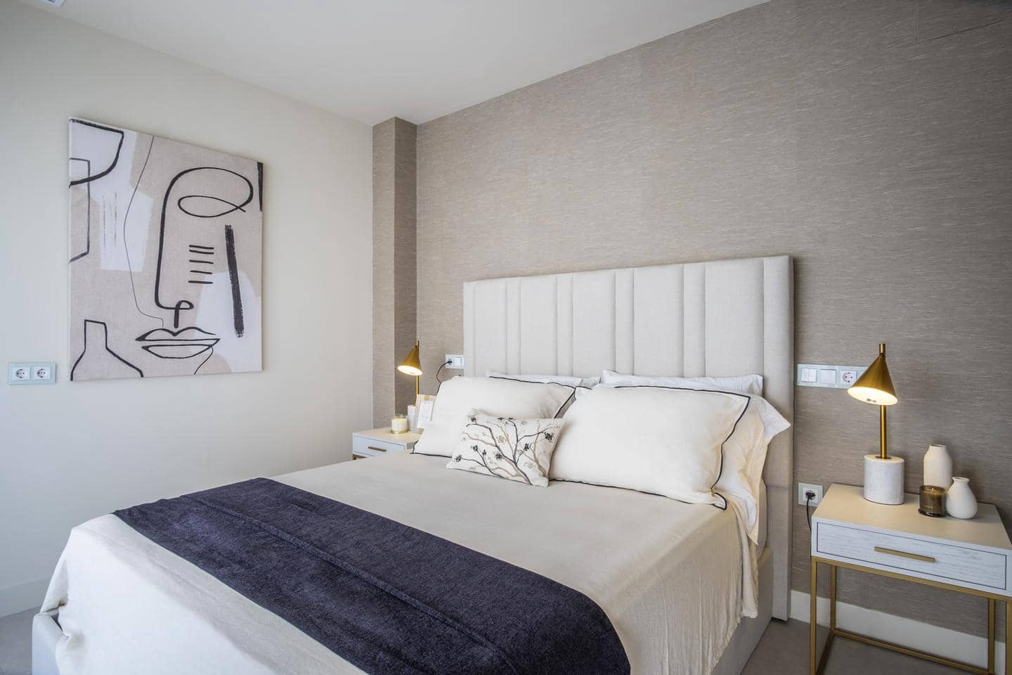 4 Zimmer Villa zu verkaufen in El Velerin mit Pool Garage - 4.500.000 € (Ref: 9471894)