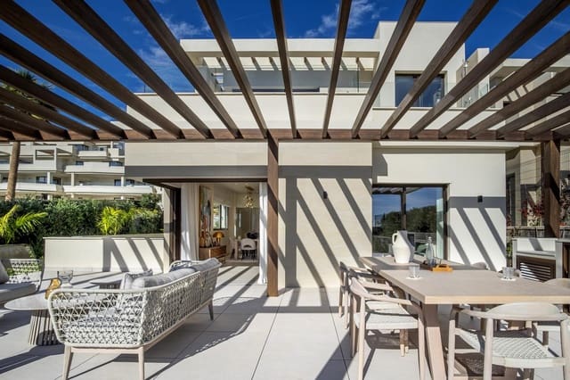 4 Zimmer Villa zu verkaufen in El Velerín, Estepona mit Pool Garage - 4.500.000 € (Ref: 9471894)