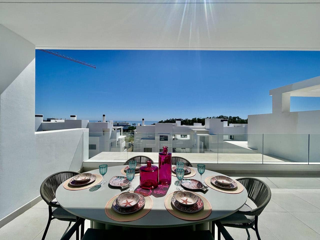 3 chambre Appartement à vendre à Estepona avec piscine garage - 725 000 € (Ref: 9496682)