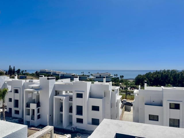 3 chambre Appartement à vendre à Guadalobón, Estepona avec piscine garage - 725 000 € (Ref: 9496682)
