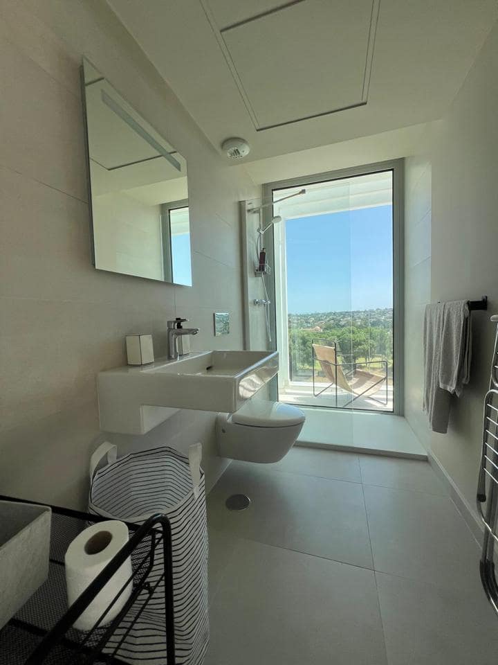 5 chambre Villa/Maison à vendre à Sotogrande avec piscine garage - 1 550 000 € (Ref: 9533126)