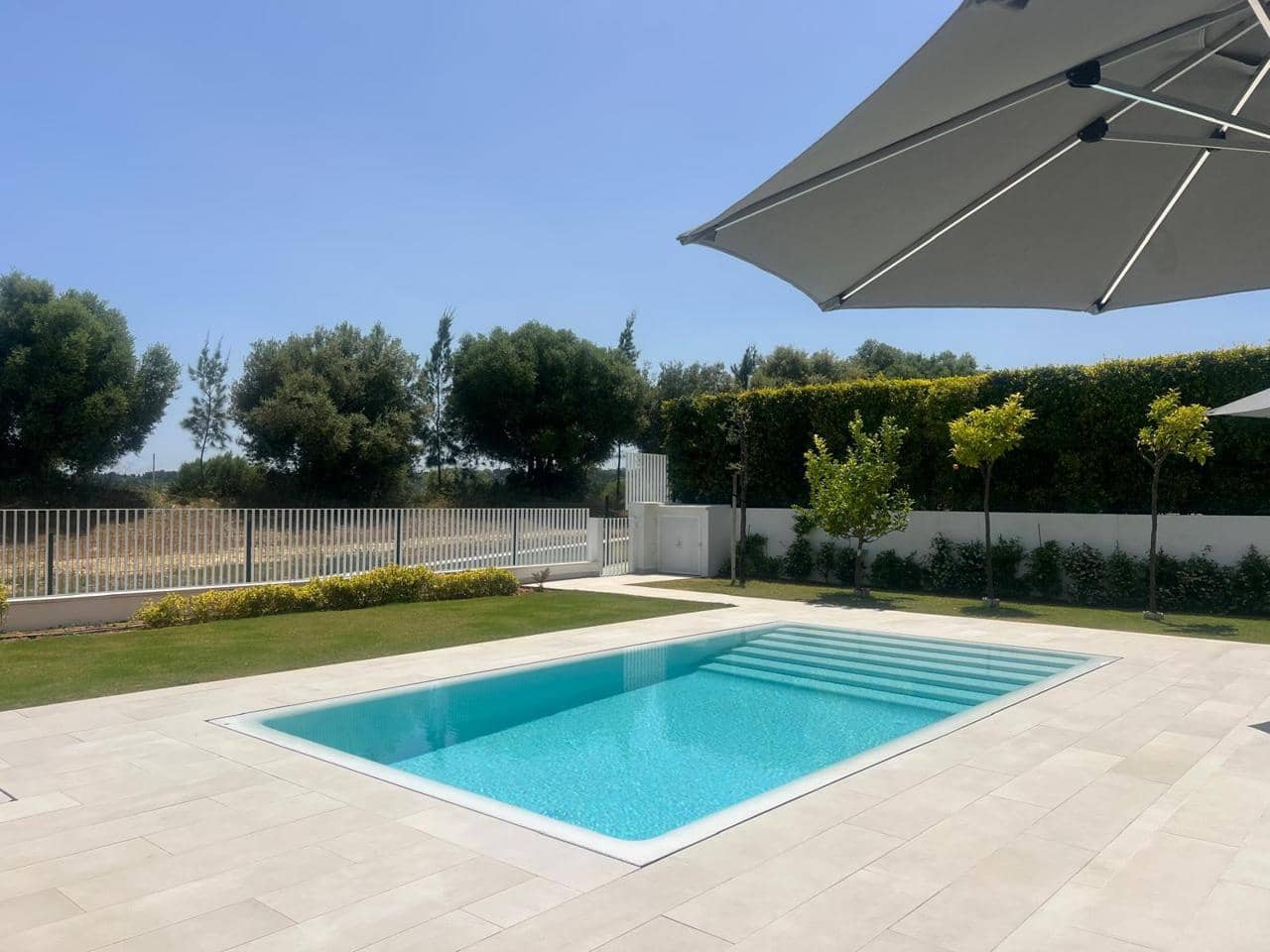 5 chambre Villa/Maison à vendre à Sotogrande avec piscine garage - 1 550 000 € (Ref: 9533126)
