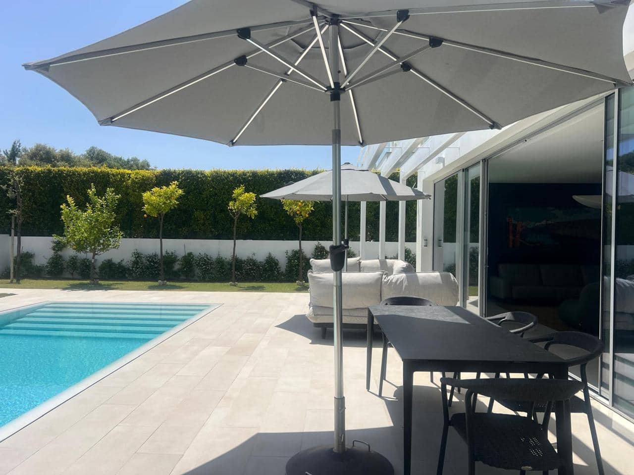 5 chambre Villa/Maison à vendre à Sotogrande avec piscine garage - 1 550 000 € (Ref: 9533126)