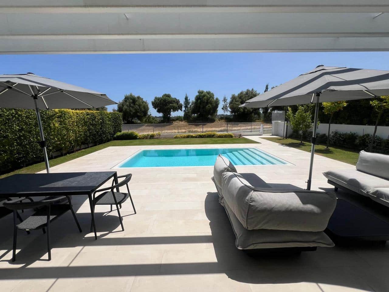 5 chambre Villa/Maison à vendre à Sotogrande avec piscine garage - 1 550 000 € (Ref: 9533126)