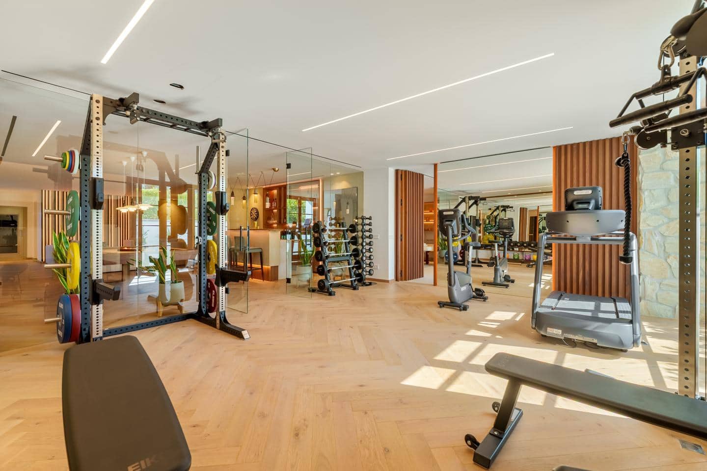 5 sypialnia Willa na sprzedaż w Benahavis z basenem garażem - 8 750 000 € (Ref: 9536658)