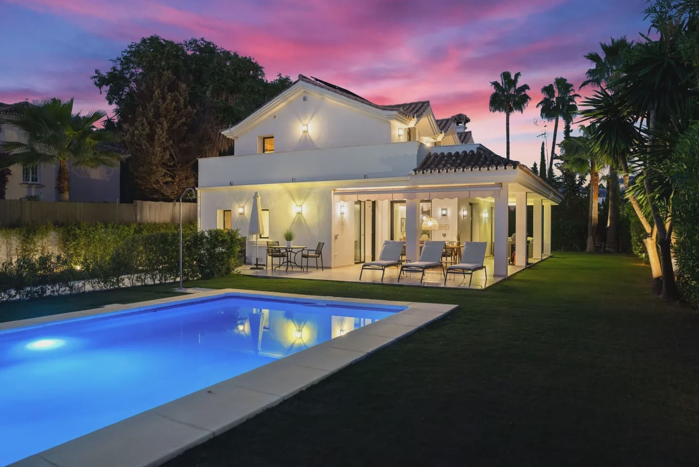 4 quarto Moradia para venda em Marbella com piscina garagem - 2 650 000 € (Ref: 9536659)