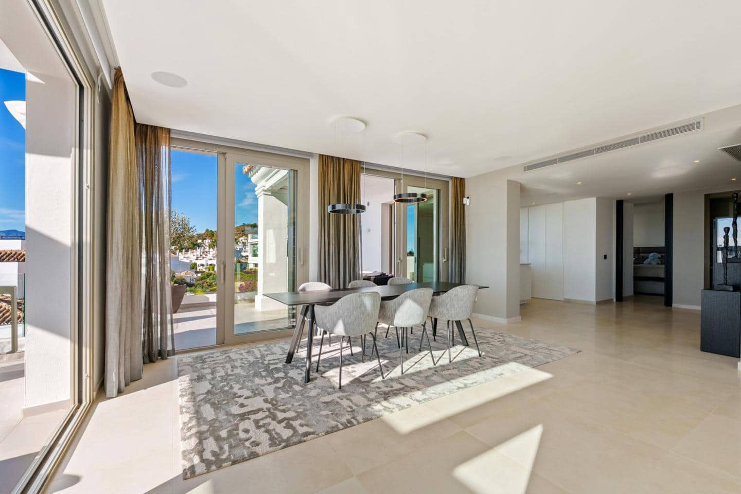 3 sypialnia Mieszkanie na sprzedaż w Marbella z basenem garażem - 3 150 000 € (Ref: 9570030)