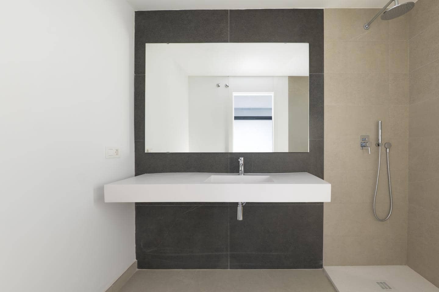 3 slaapkamer Villa te koop in Estepona met zwembad garage - € 1.050.000 (Ref: 9575359)