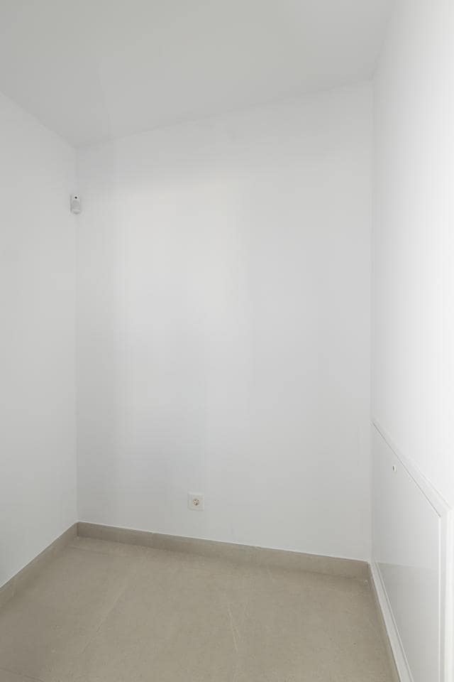 3 slaapkamer Villa te koop in Estepona met zwembad garage - € 1.050.000 (Ref: 9575359)