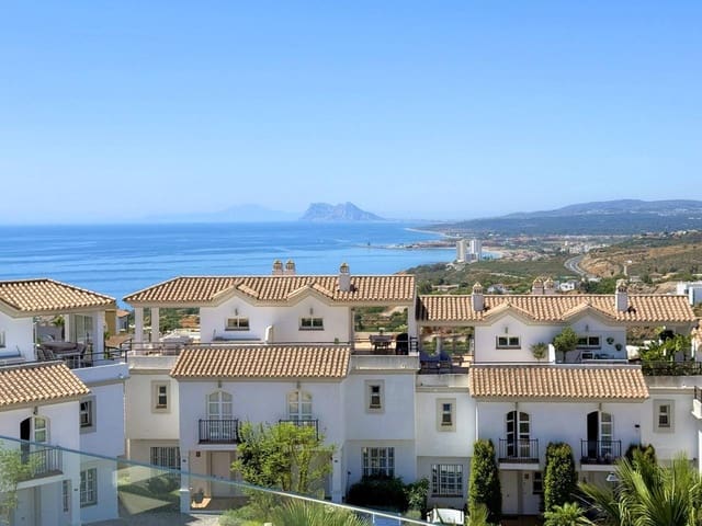 3 chambre Villa/Maison à vendre à Chullera, Manilva avec piscine garage - 699 000 € (Ref: 9579979)