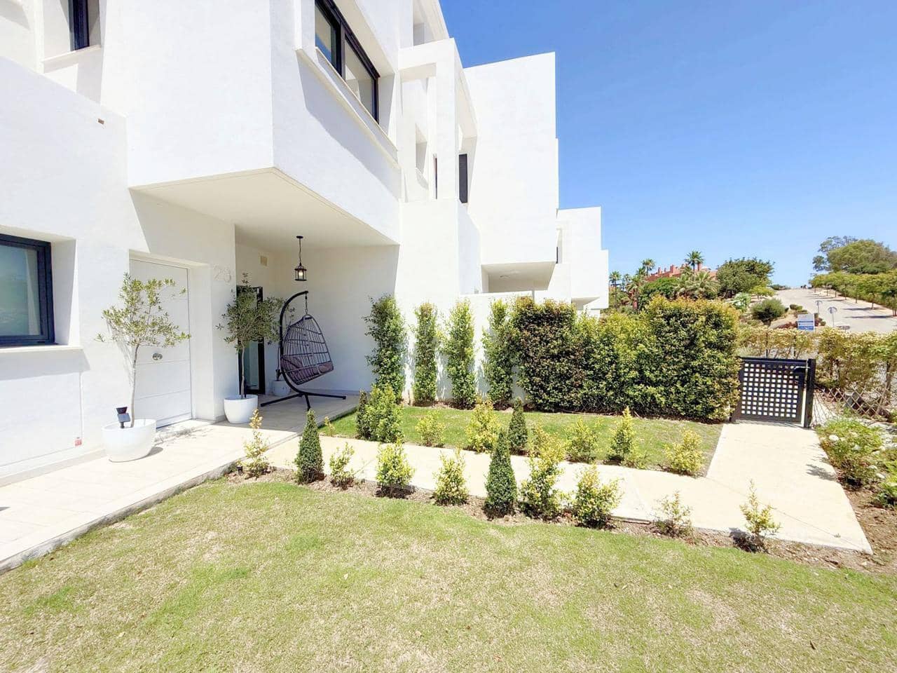 3 chambre Villa/Maison à vendre à Manilva avec piscine garage - 699 000 € (Ref: 9579979)