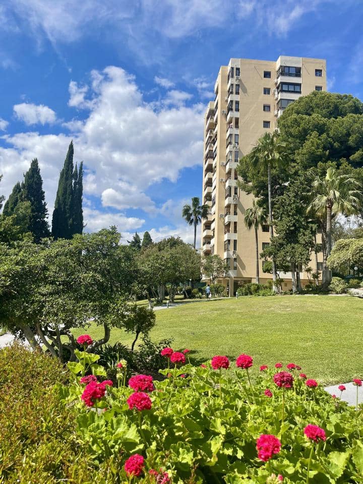 Lejlighed til salg i Marbella med swimmingpool garage - € 257.000 (Ref: 9620729)