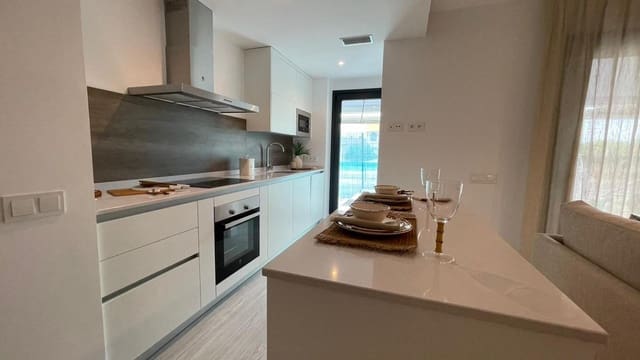 2 slaapkamer Flat te koop in Zona Calvario, Estepona met zwembad garage - € 470.000 (Ref: 9636165)