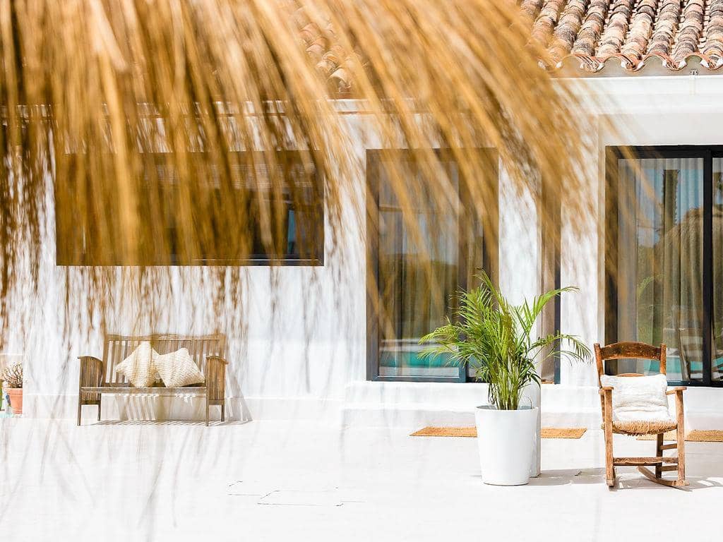 3 sypialnia Willa na sprzedaż w Estepona z basenem garażem - 1 395 000 € (Ref: 9636168)