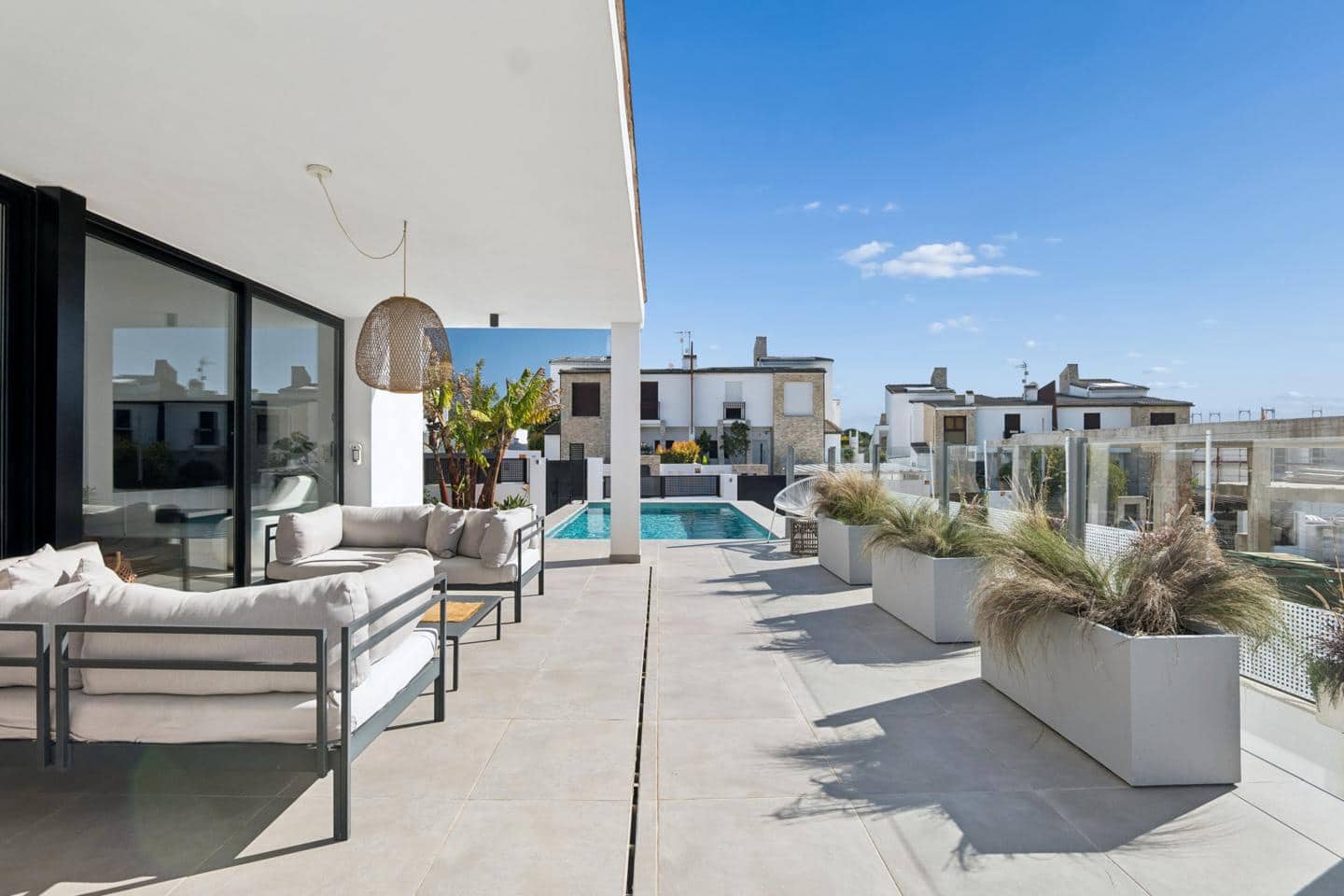 3 camera da letto Villa in vendita in Estepona con piscina garage - 949.000 € (Rif: 9643651)