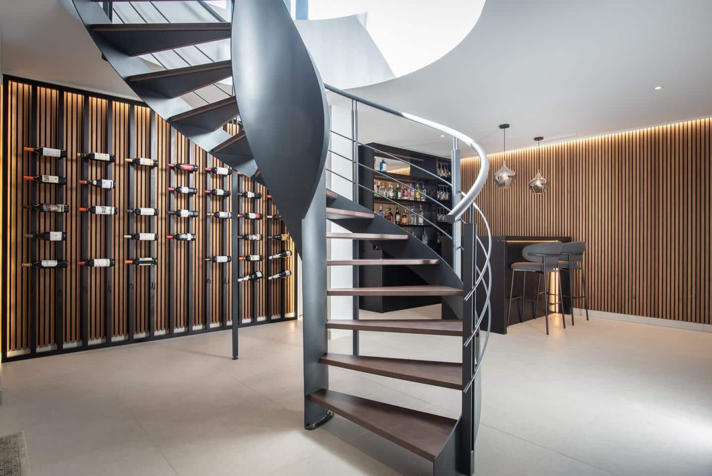 6 makuuhuone Huvila myytävänä paikassa Estepona mukana uima-altaan 
autotalli - 2 695 000 € (Ref: 9646093)