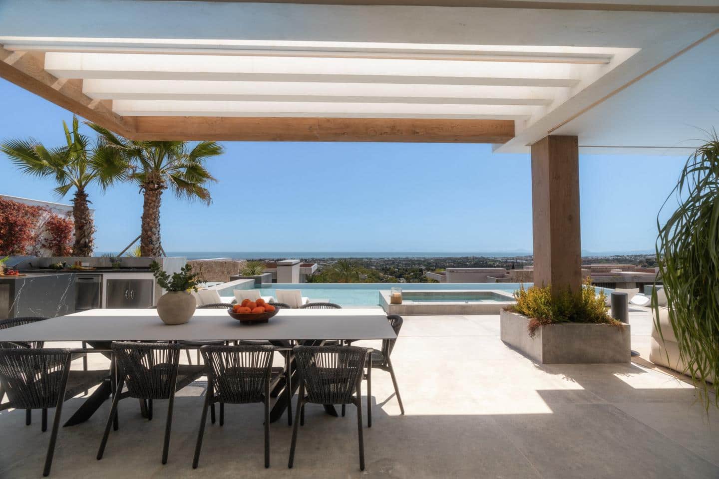 6 quarto Moradia para venda em Marbella com piscina garagem - 10 995 000 € (Ref: 9673599)