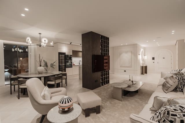 4 sovrum Lägenhet till salu i Los Naranjos, Marbella med pool garage - 2 750 000 € (Ref: 9673601)