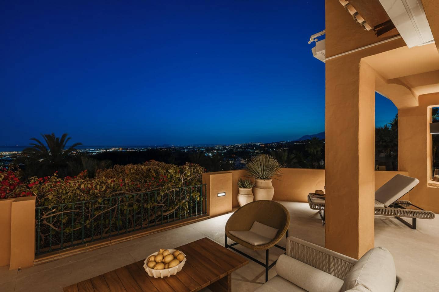 4 slaapkamer Flat te koop in Marbella met zwembad garage - € 2.750.000 (Ref: 9673601)