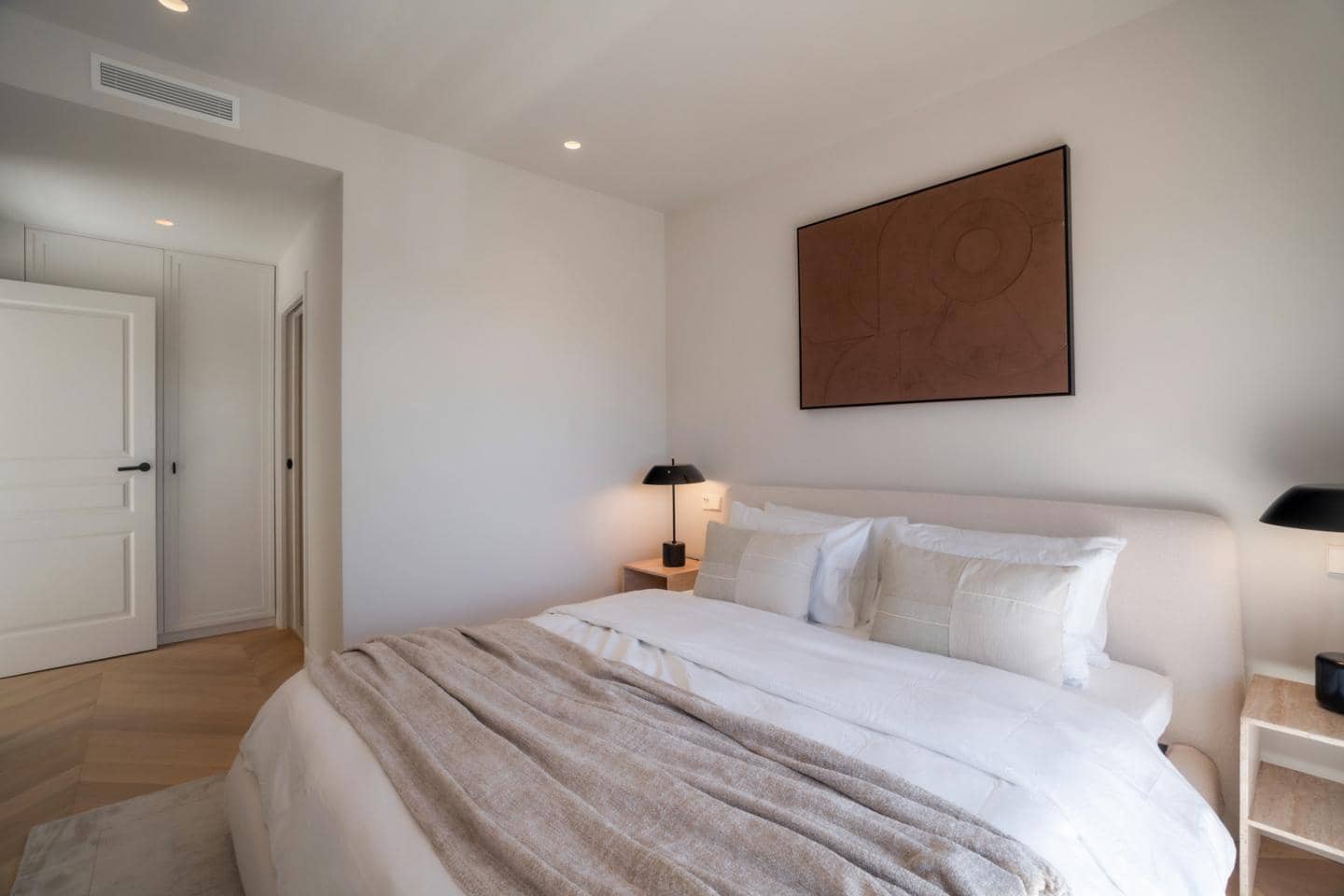 4 soverom Leilighet til salgs i Marbella med svømmebasseng garasje - € 1 749 000 (Ref: 9674802)