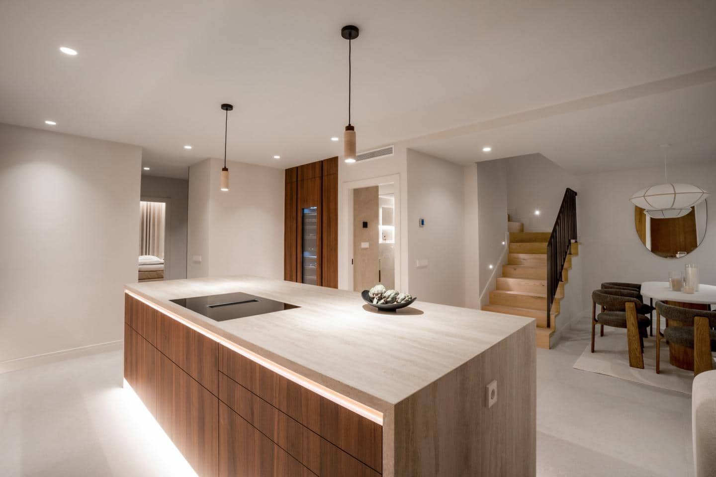 4 soverom Leilighet til salgs i Marbella med svømmebasseng garasje - € 1 749 000 (Ref: 9674802)