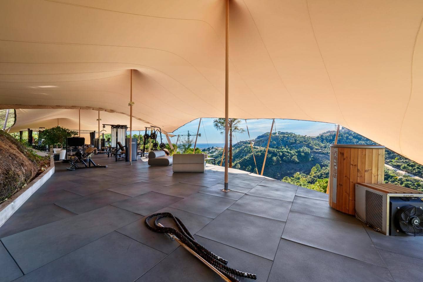 5 camera da letto Villa in vendita in Benahavis con piscina garage - 8.995.000 € (Rif: 9687451)