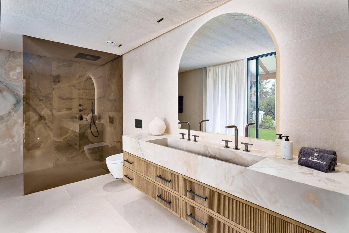 Chalet de 5 habitaciones en Marbella en venta con piscina garaje - 8.300.000 € (Ref: 9687452)