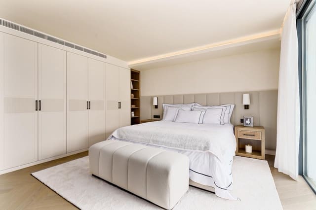 5 camera da letto Villa in vendita in Las Brisas, Marbella con piscina garage - 8.300.000 € (Rif: 9687452)