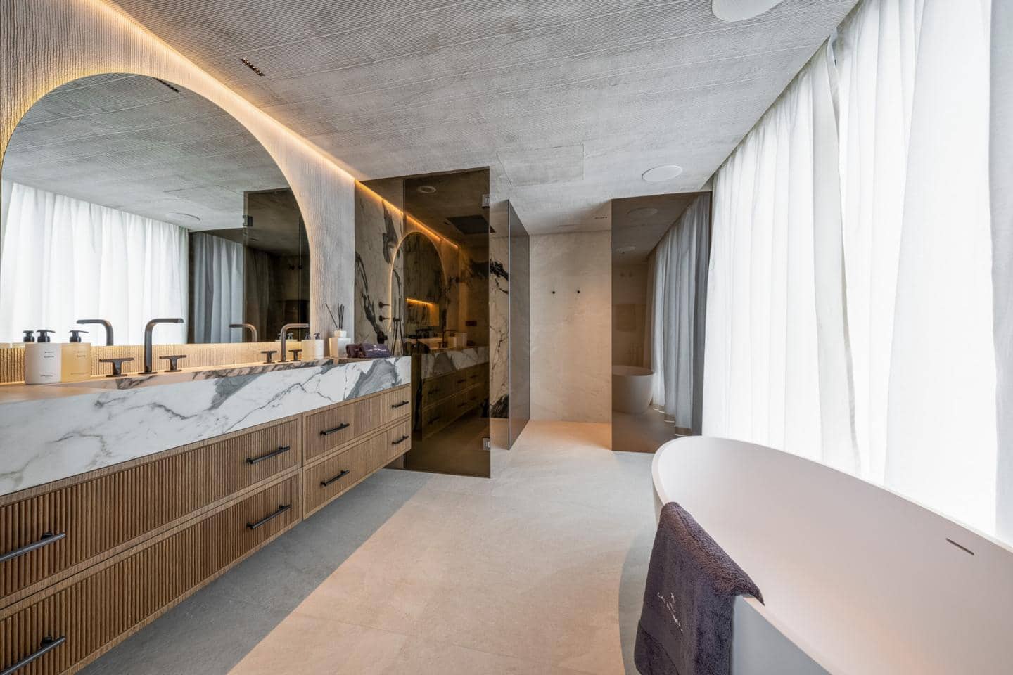 Chalet de 5 habitaciones en Marbella en venta con piscina garaje - 8.300.000 € (Ref: 9687452)