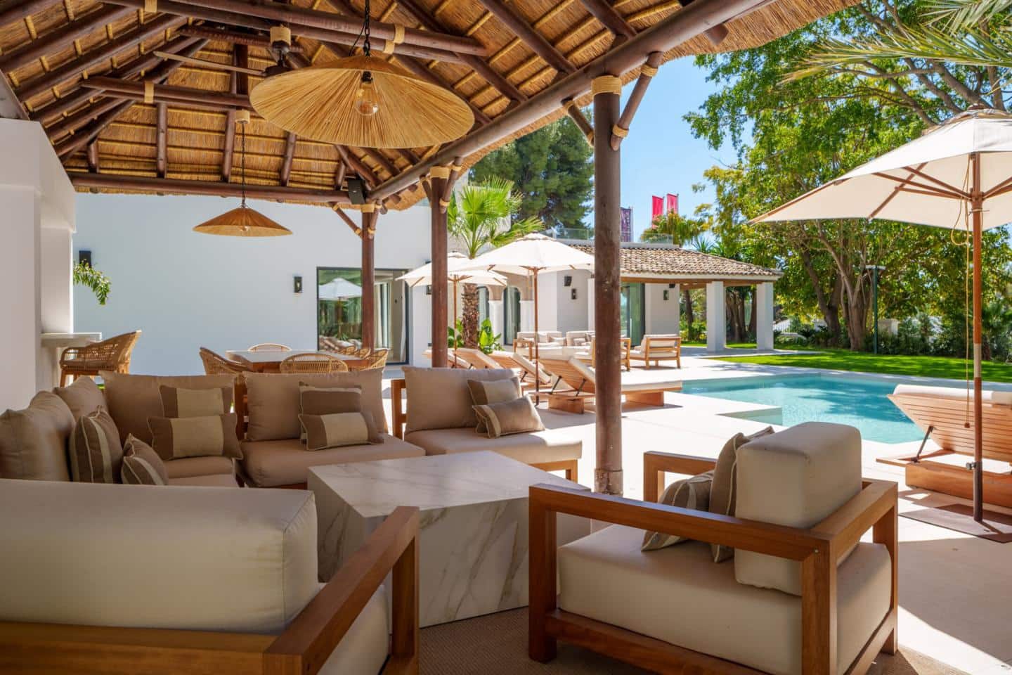 Chalet de 5 habitaciones en Marbella en venta con piscina garaje - 8.300.000 € (Ref: 9687452)