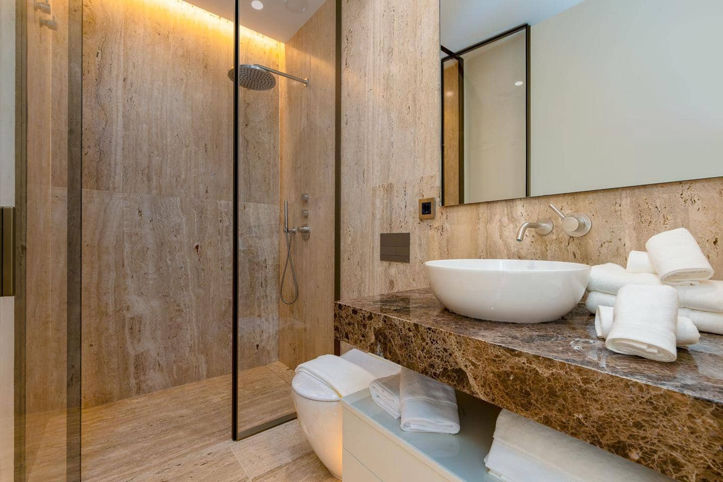 4 Zimmer Wohnung zu verkaufen in Marbella mit Pool Garage - 4.500.000 € (Ref: 9696853)