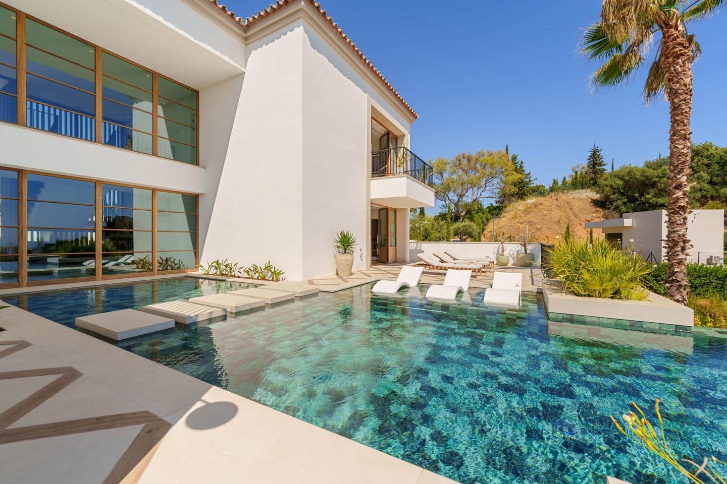 4 soverom Villa til salgs i Benahavis med svømmebasseng garasje - € 8 750 000 (Ref: 9696855)