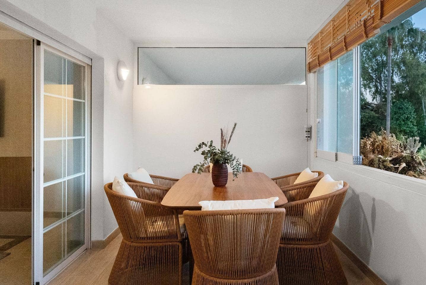 3 bedroom Flat for sale in Marbella with garage - € 1,590,000 (Ref: 9697730)